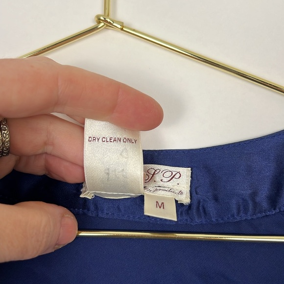 MSSP Max Studio Silk v-neck blouse cap sleeves royal blue waist tie Sz M - Picture 10 of 10